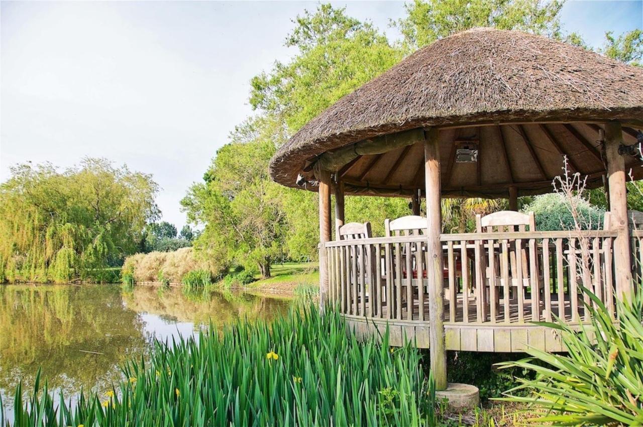 Northlands Farm - Old Farm Cottage شيشستر المظهر الخارجي الصورة