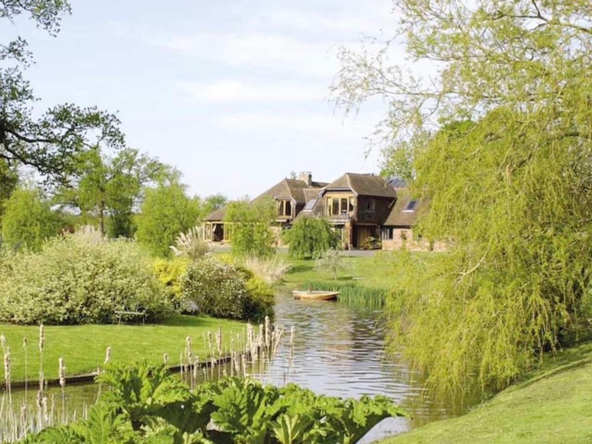 Northlands Farm - Old Farm Cottage شيشستر المظهر الخارجي الصورة
